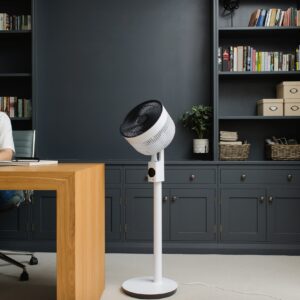 MeacoFan_Sefte_Pedestal_lifestyle_18