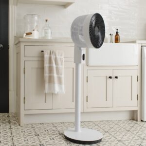 MeacoFan_Sefte_Pedestal_lifestyle_5