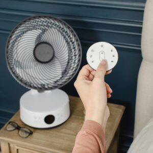 MeacoFan_Sefte_Table_lifestyle_11