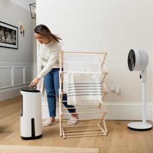 meaco_arete_two_20l_25l_lifestyle_7