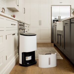 meaco_arete_two_20l_25l_lifestyle_9